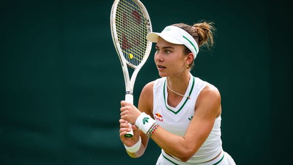 Iva_Jovic_-_Wimbledon_Championships_2025_-_Day_2-DSC_5725