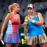 Jelena_Ostapenko_Lyudmyla_Kichenok_-_2022_WTA_Finals_Fort_Worth_-_Day_4-DSC_0889_original
